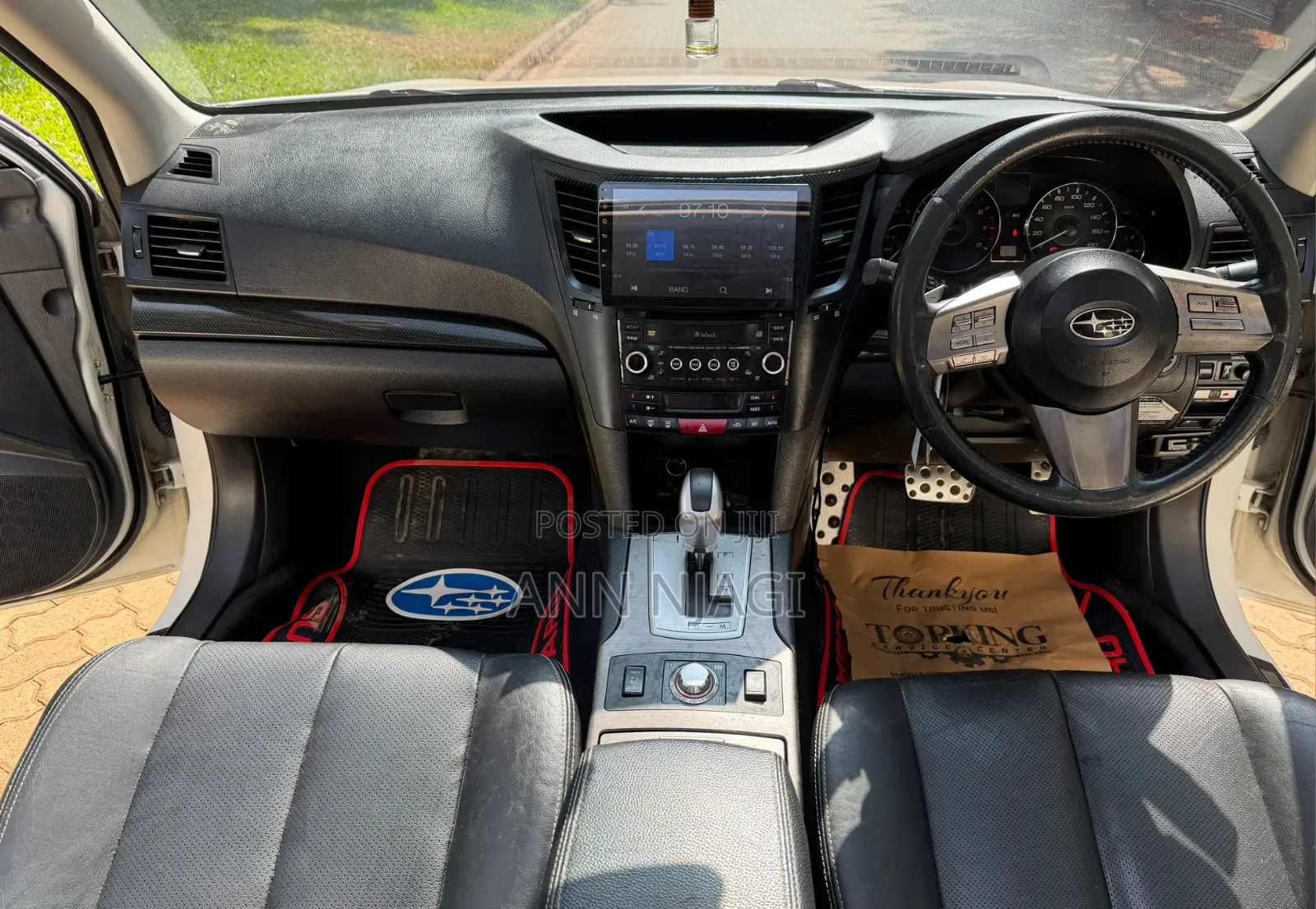 Subaru Legacy 2011 Pearl