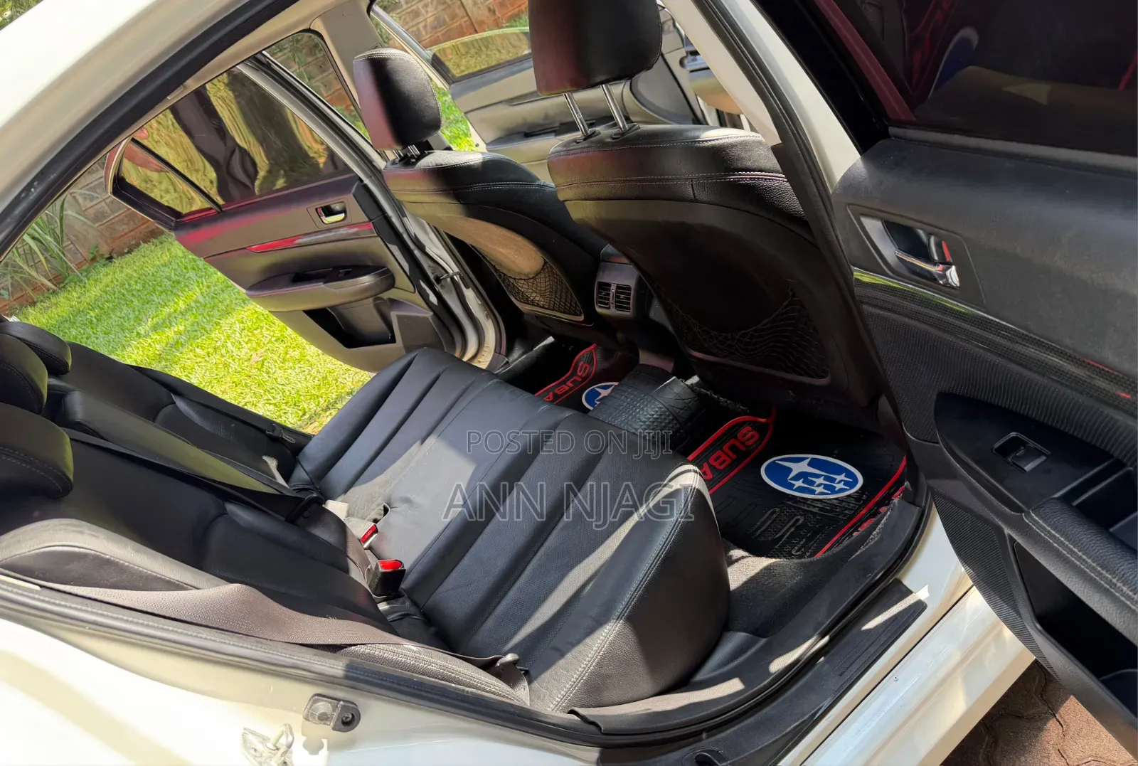 Subaru Legacy 2011 Pearl