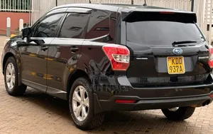 Subaru Forester 2014 Black