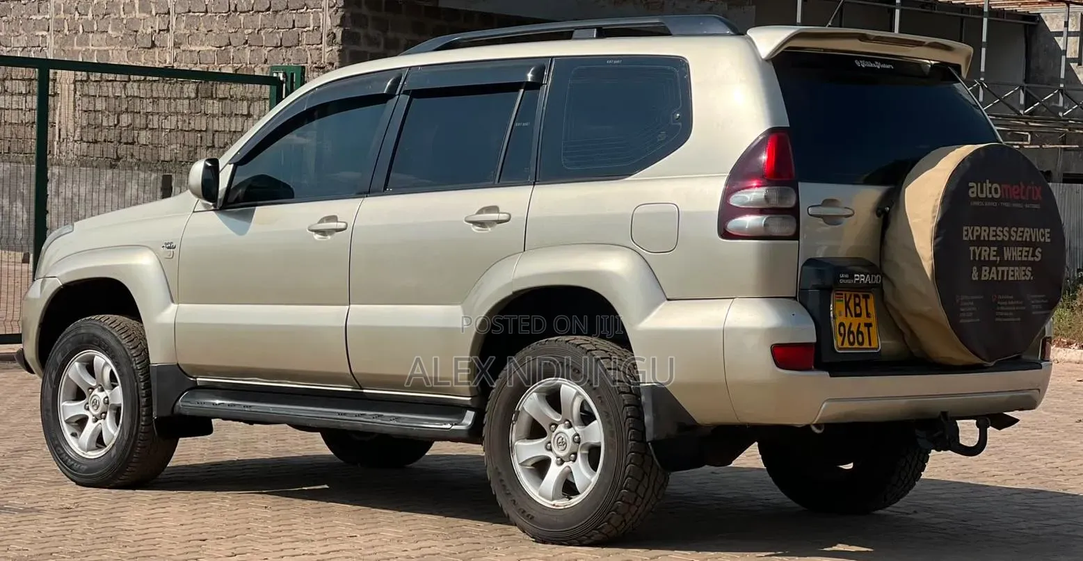 Toyota Land Cruiser Prado 2005 Silver
