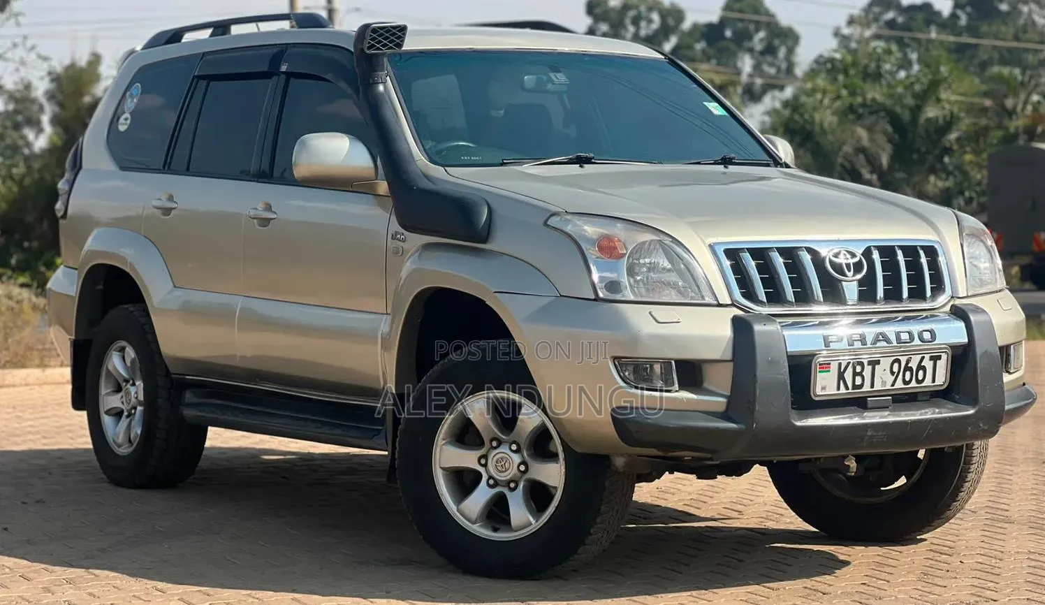 Toyota Land Cruiser Prado 2005 Silver