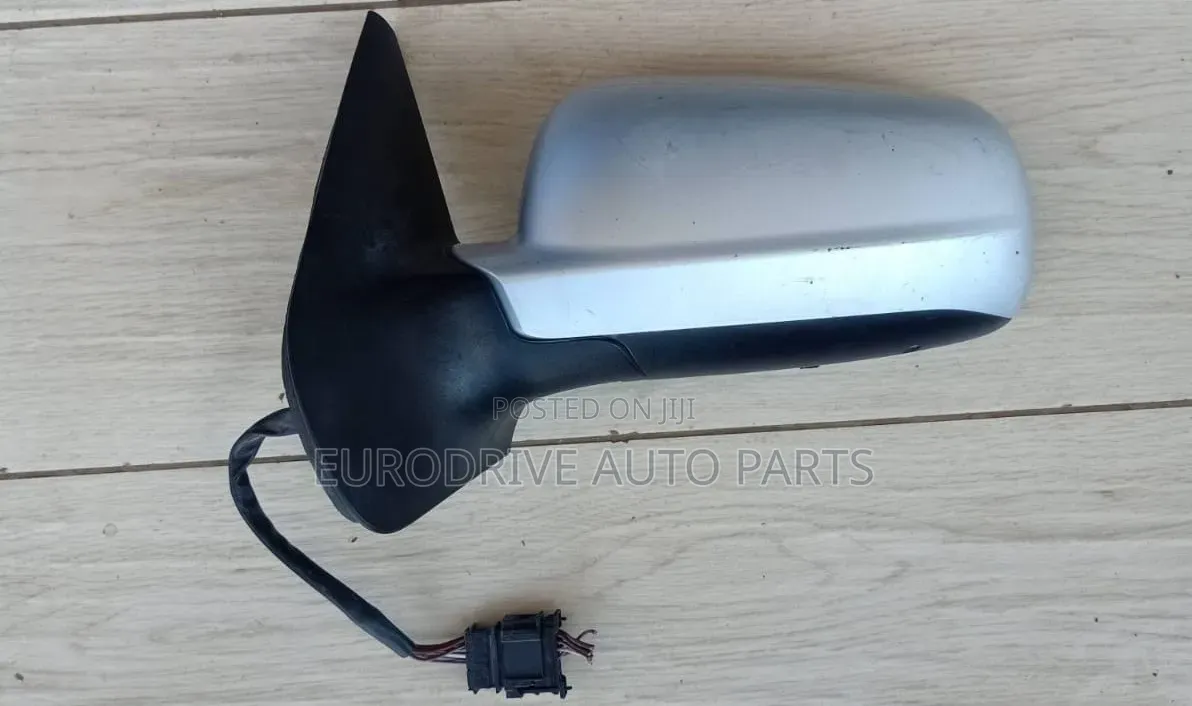 Volkswagen Golf MK4 Side Mirror
