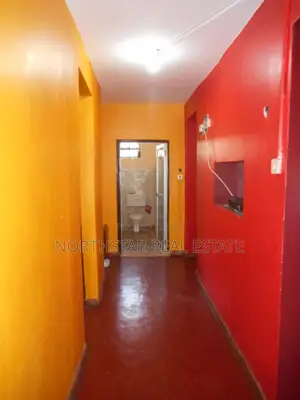 5bdrm Farm House in Kithini, Junction for sale