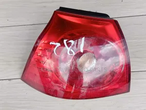 Volkswagen Golf MK5 Taillight