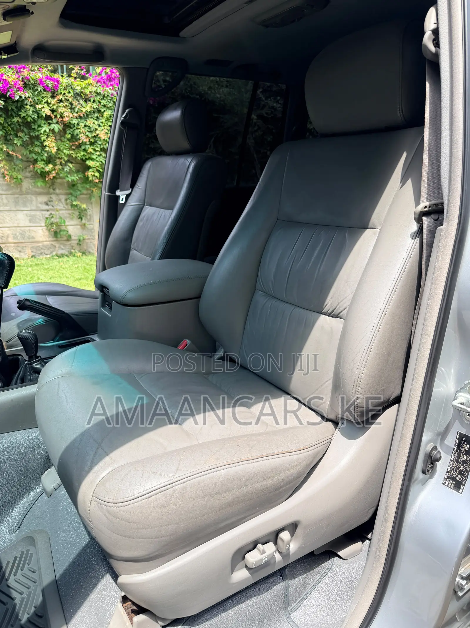 Toyota Land Cruiser 100 4.2 2006 Silver