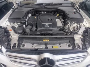 Mercedes-Benz GLC-Class 2018 White