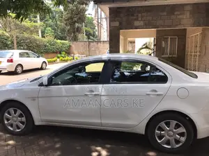 Mitsubishi Galant 2012 White