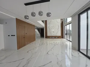 6bdrm House in Muthangari for sale