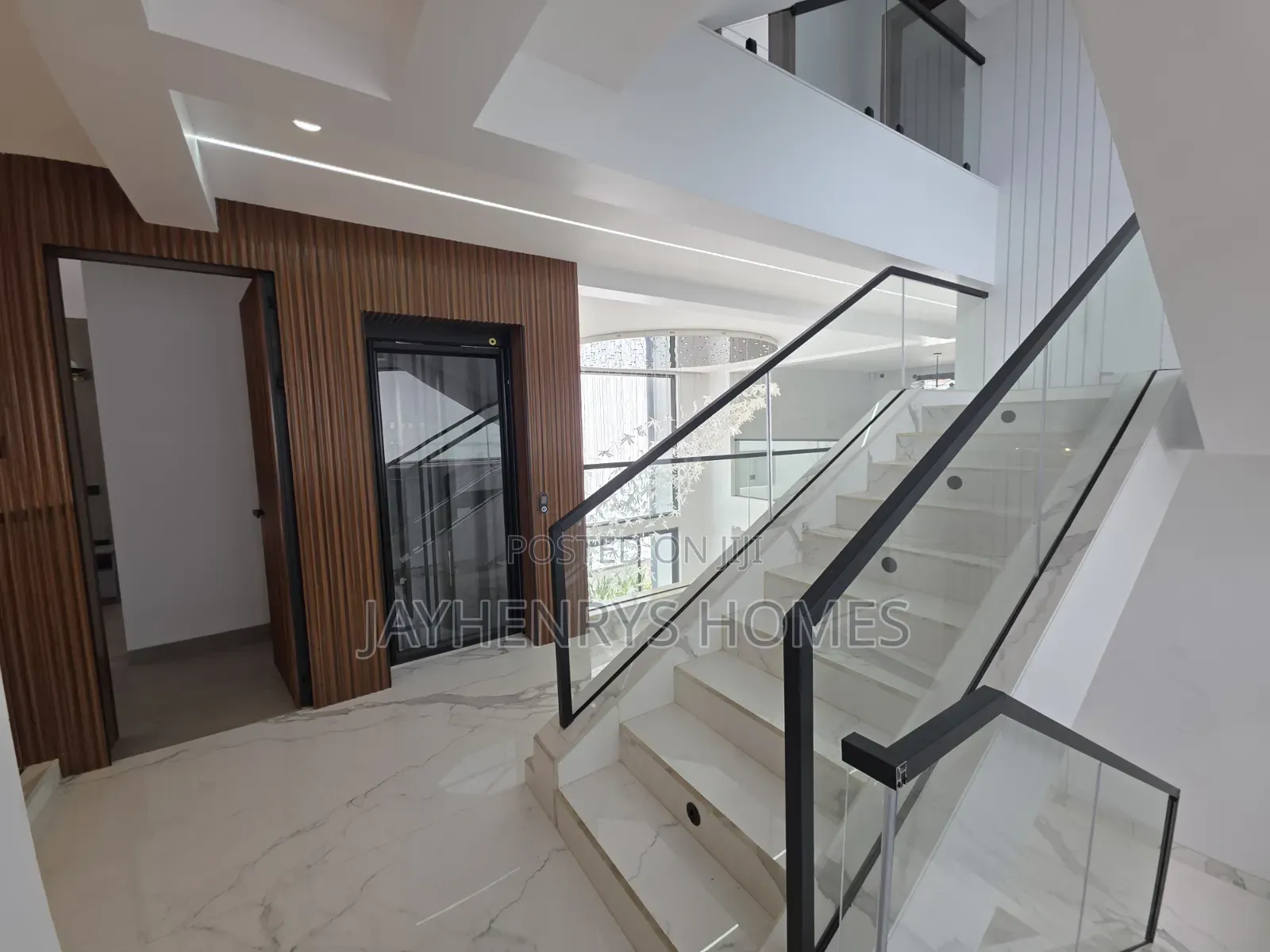 6bdrm House in Muthangari for sale