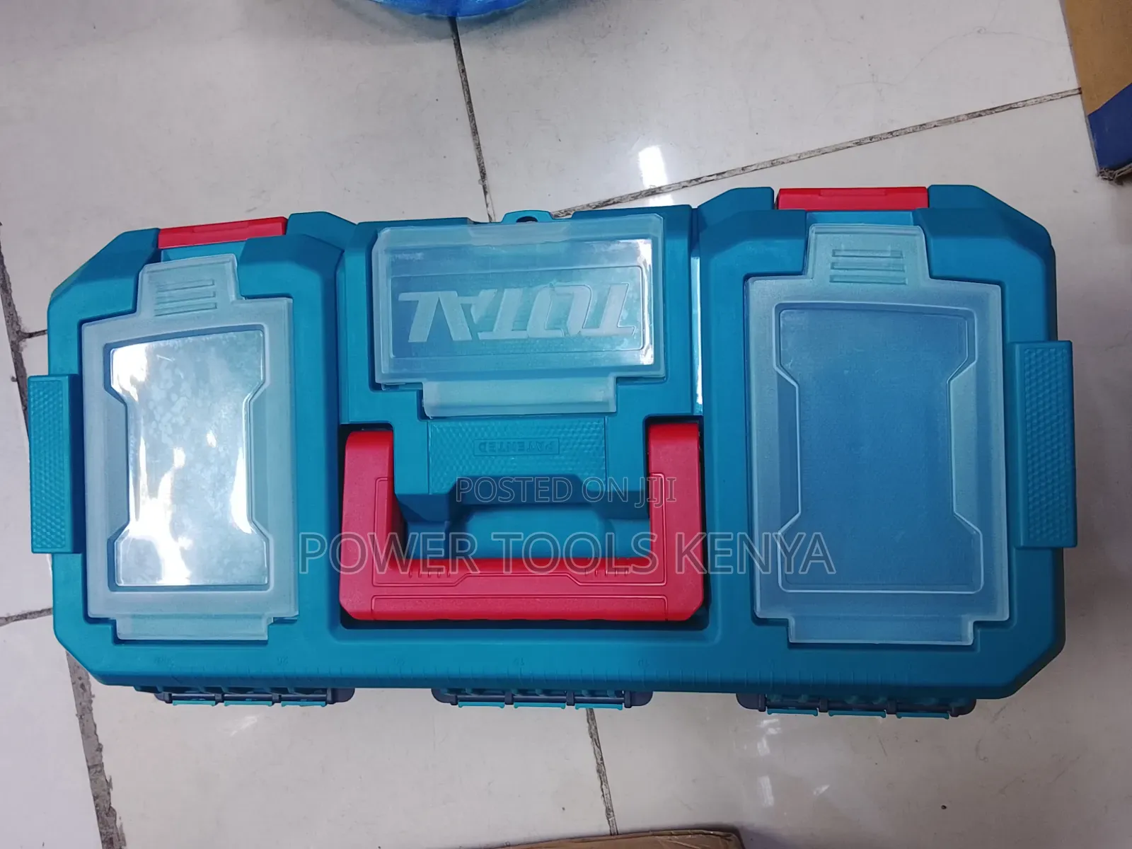 TOTAL Portable Tool Box