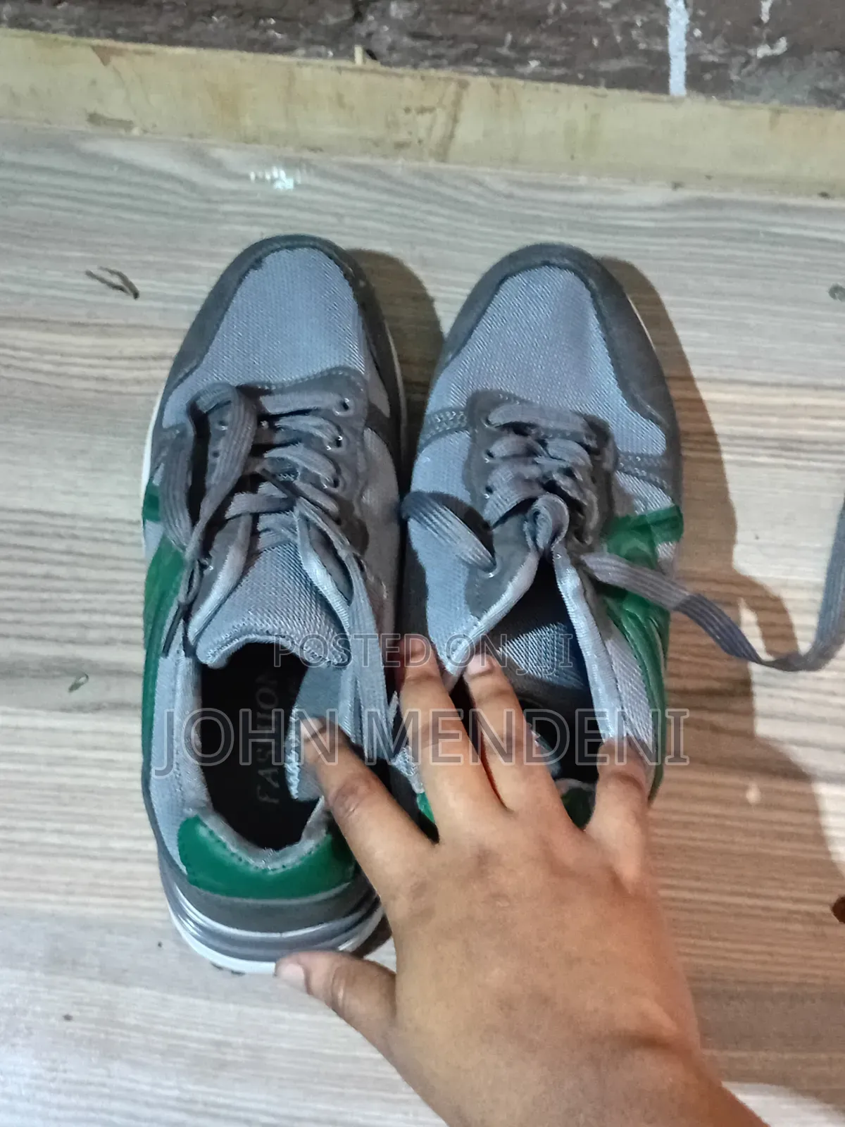 Sports Shoes