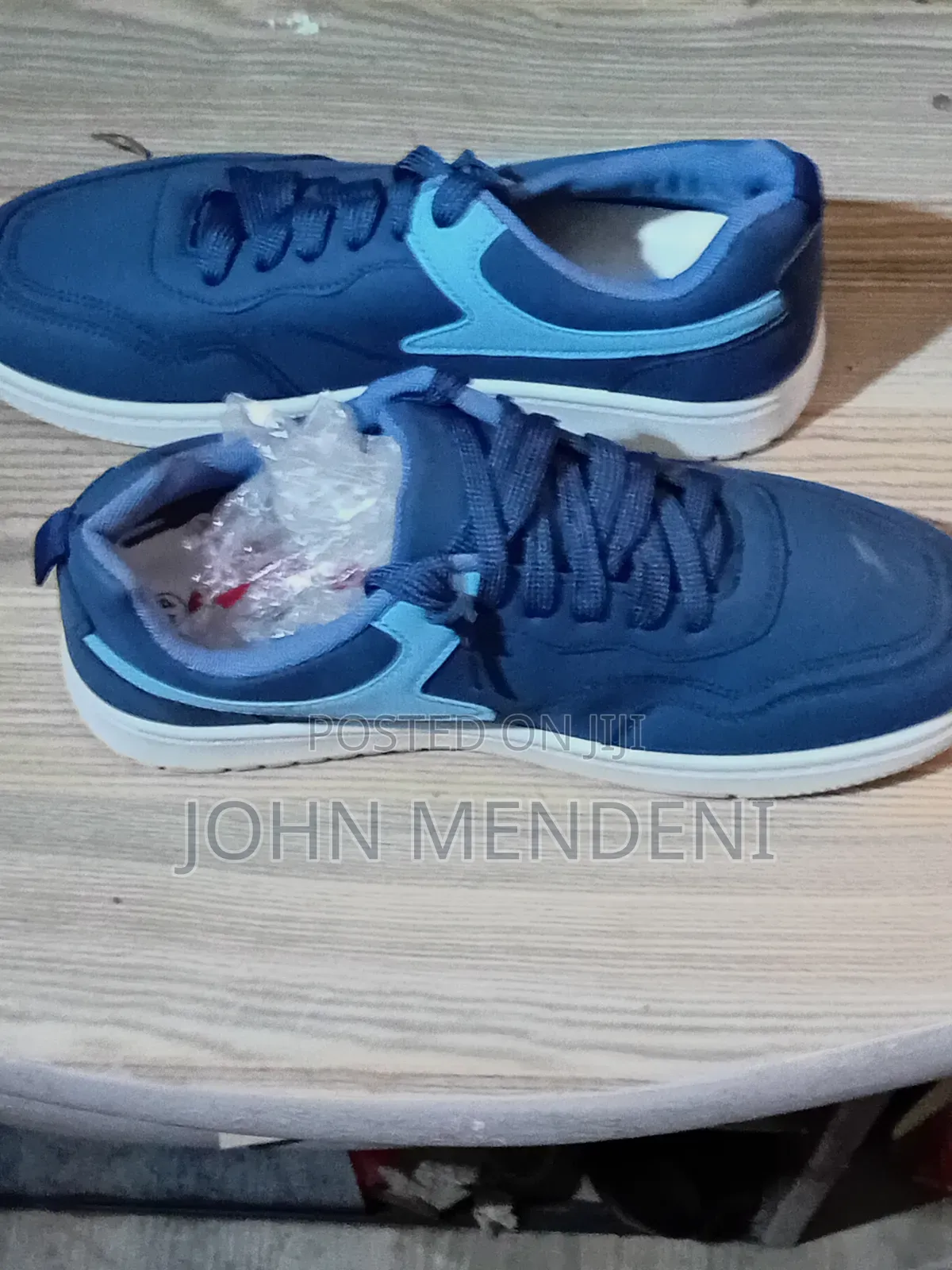 Sports Shoes