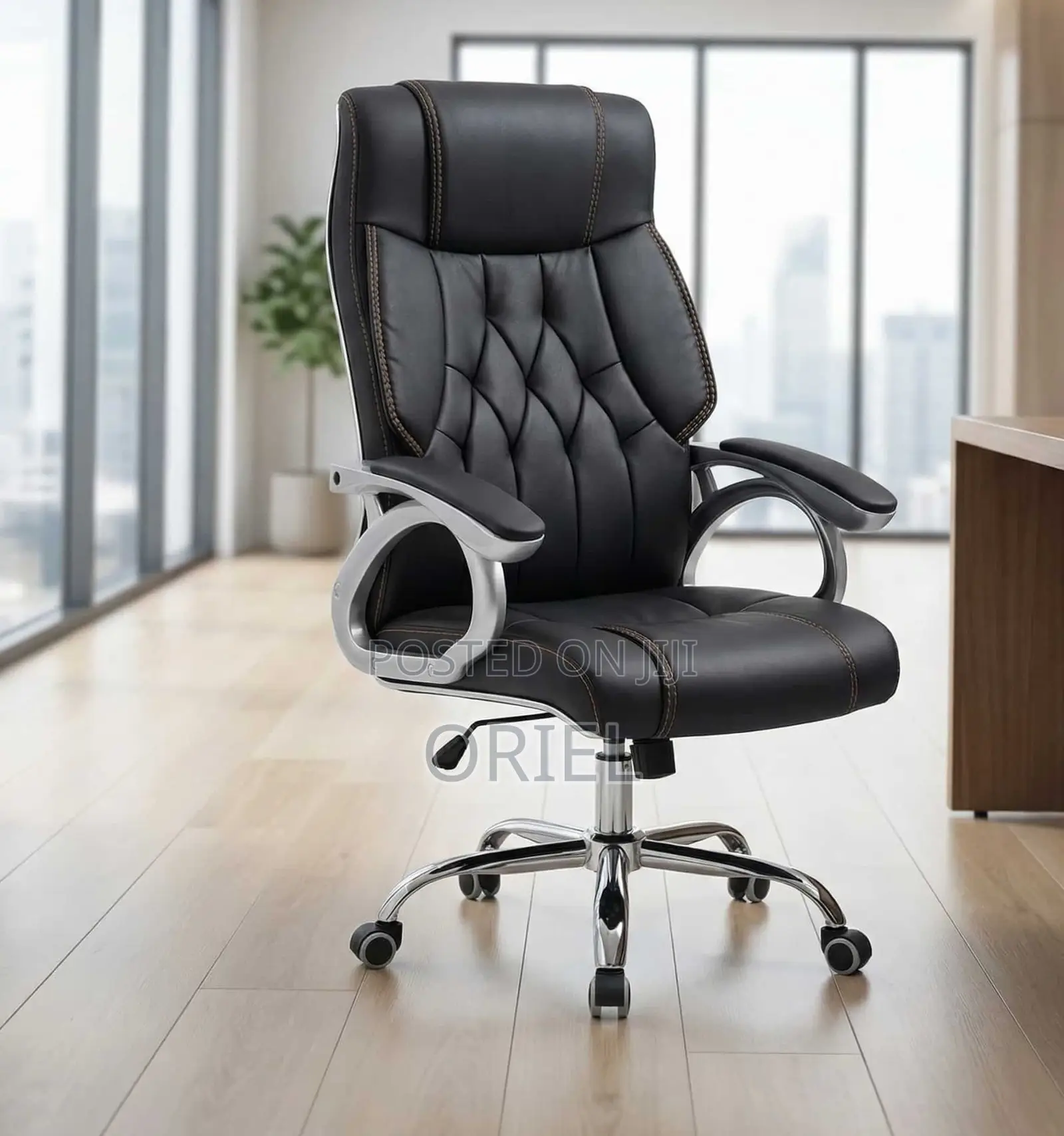 Executive Chair : PU Leather Modern Office Chair