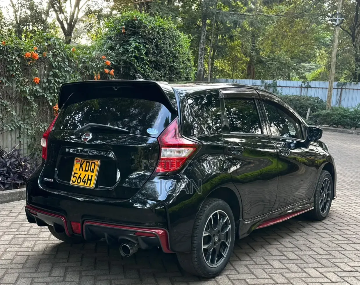 Nissan Note 2018 Black