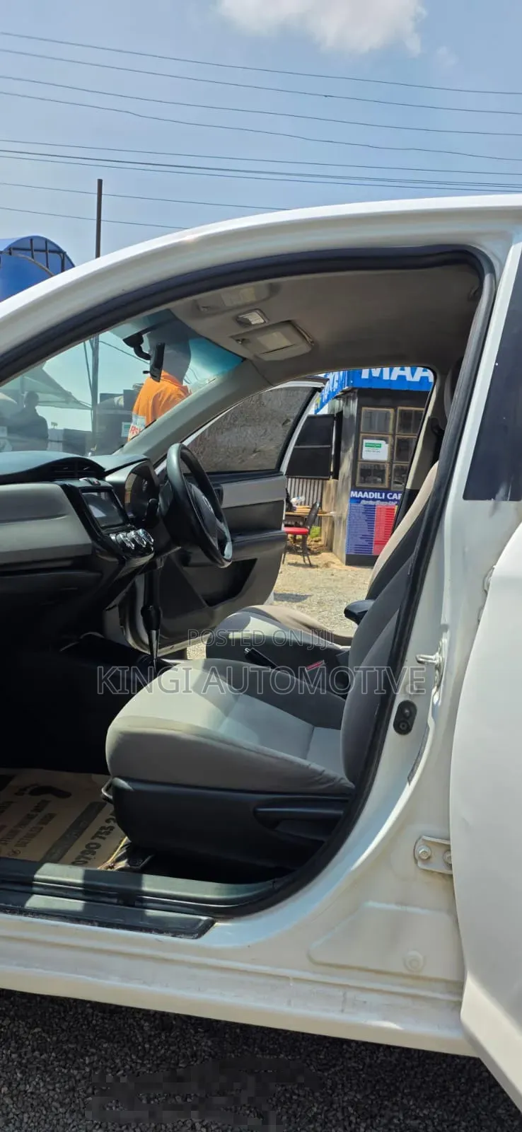 Toyota Corolla Fielder 2018 Silver