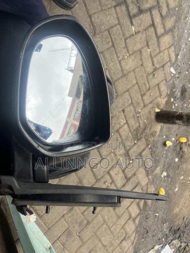 Mazda Demio Side Mirror - thumbnail 2