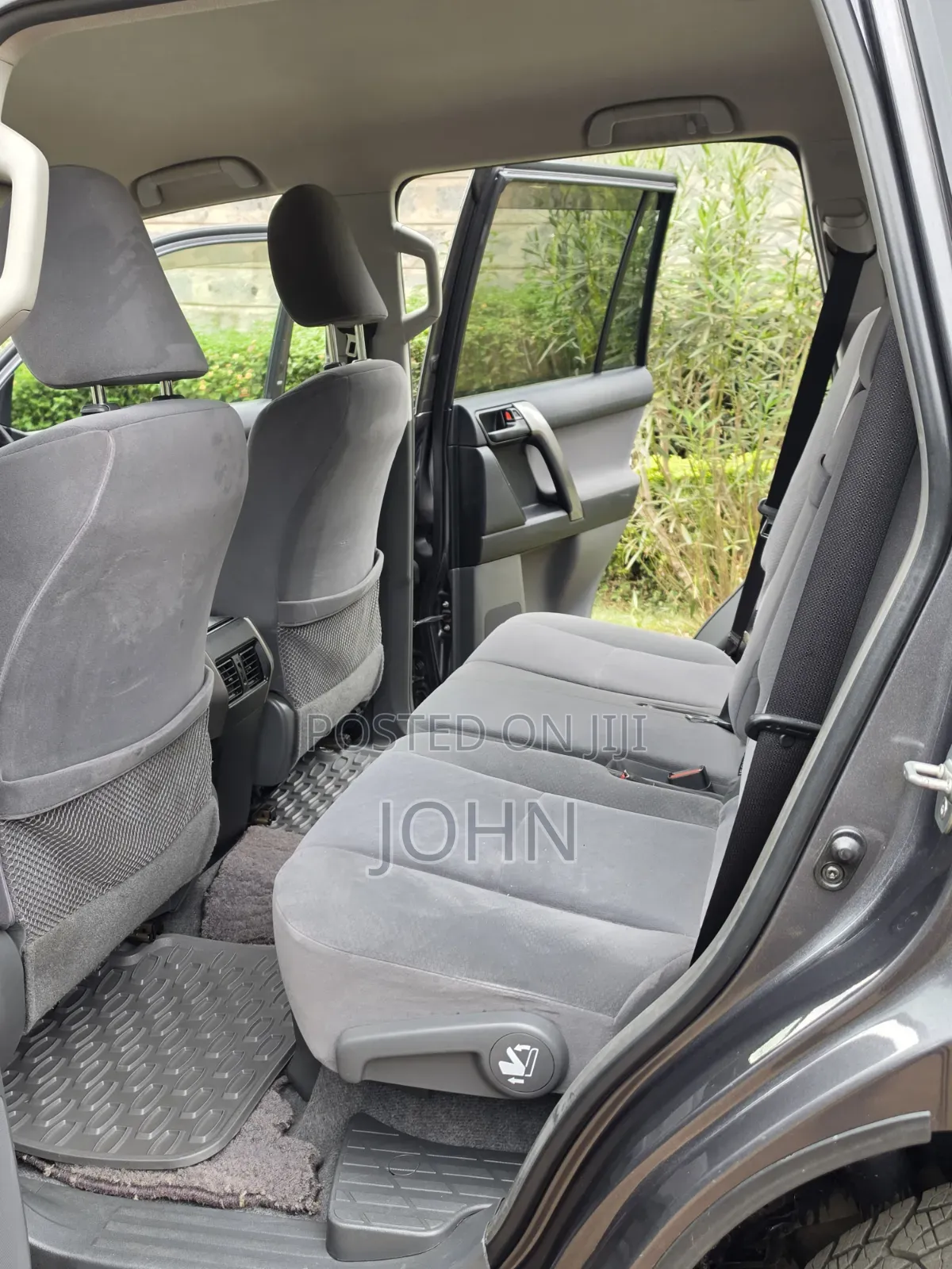 Toyota Land Cruiser Prado 2013 Gray