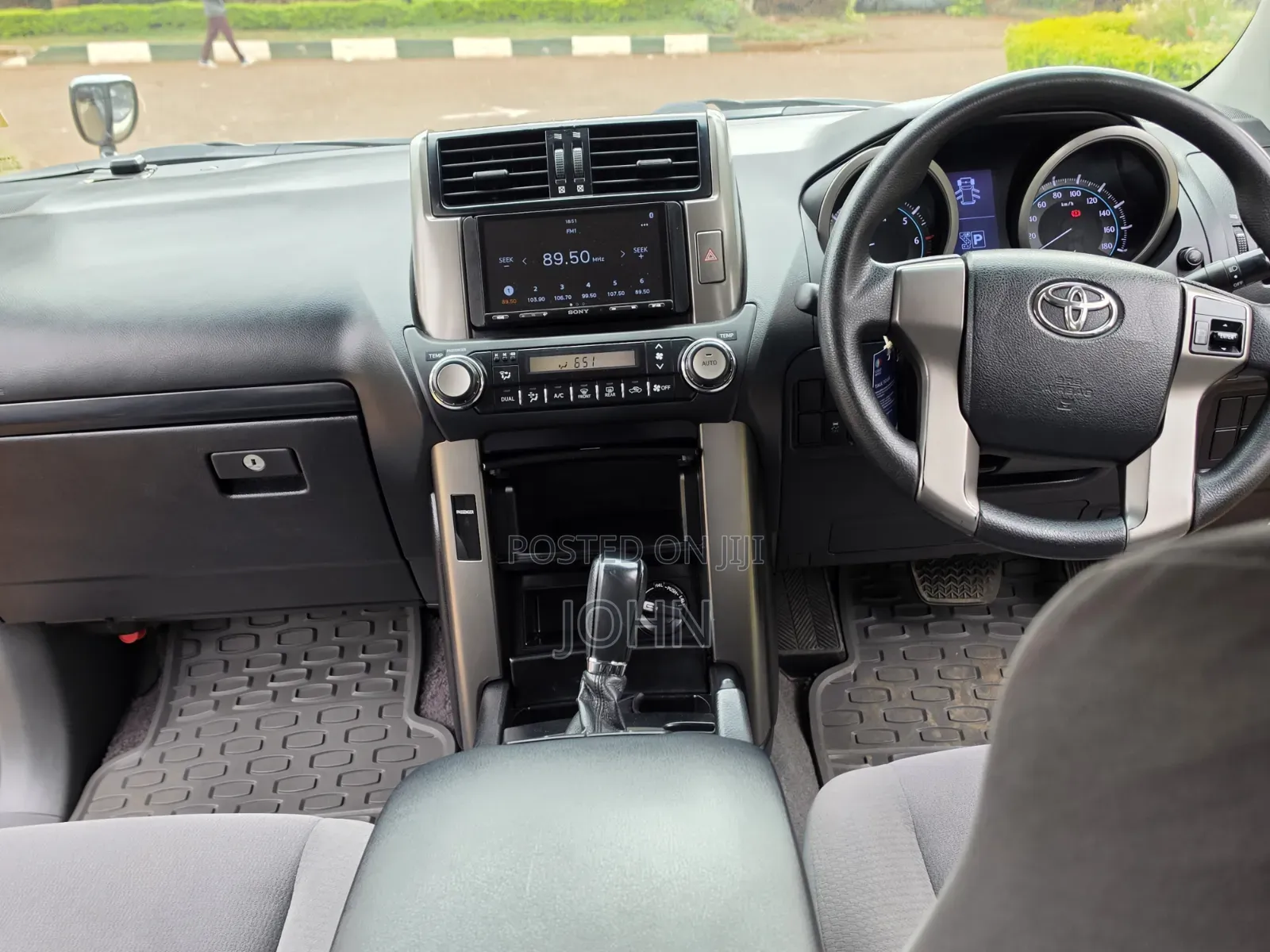 Toyota Land Cruiser Prado 2013 Gray