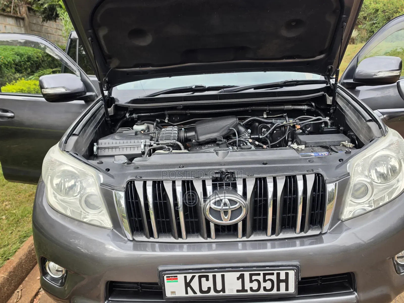 Toyota Land Cruiser Prado 2013 Gray