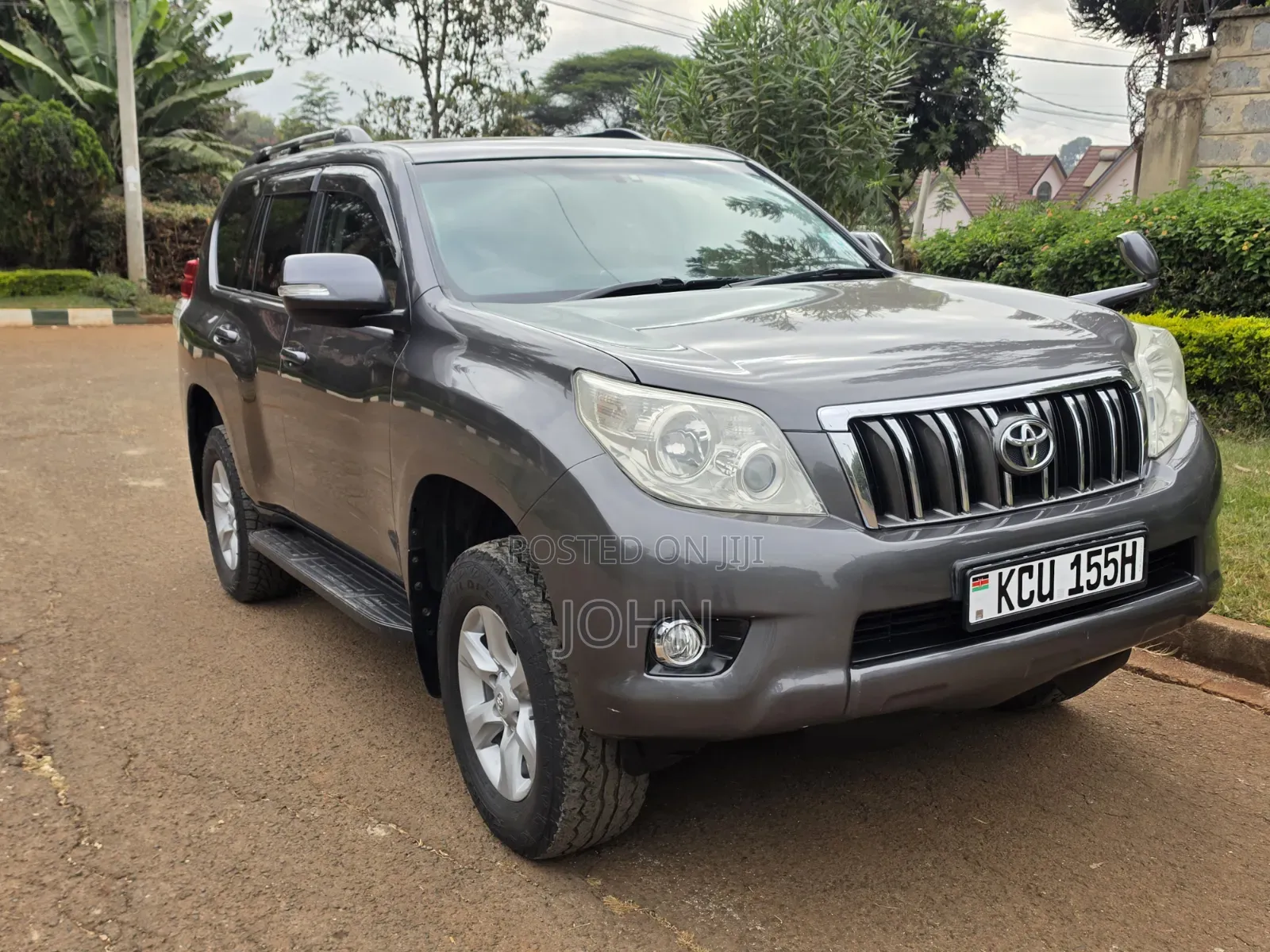 Toyota Land Cruiser Prado 2013 Gray