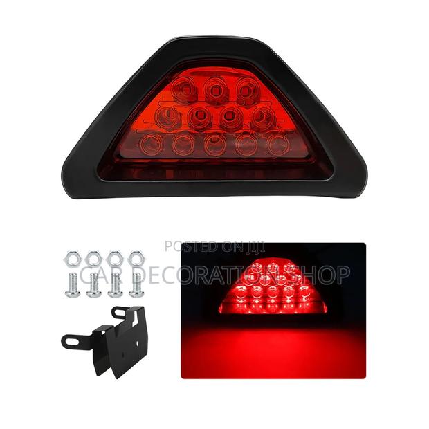 Triangular 12-Led Rear Third Brake and Warning Light in Red,blue,white - thumbnail 2