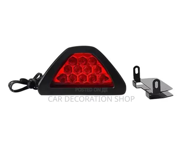 Triangular 12-Led Rear Third Brake and Warning Light in Red,blue,white - thumbnail 3