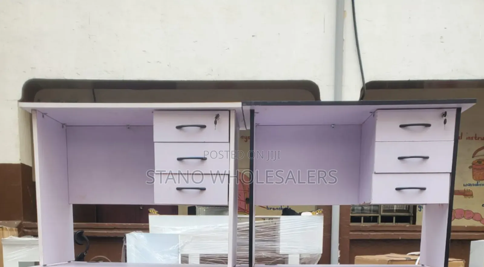 White Office Desk 1m