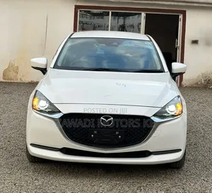 Mazda 2 2020 Pearl