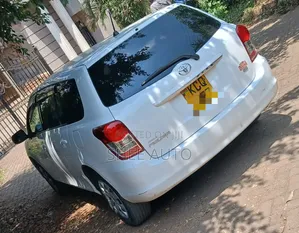 Toyota Corolla Fielder 2010 White