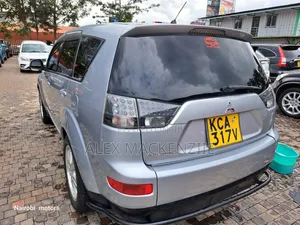Mitsubishi Outlander 2007 Silver