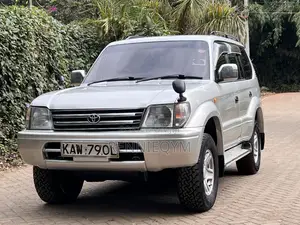 Toyota Land Cruiser Prado 2000 Silver