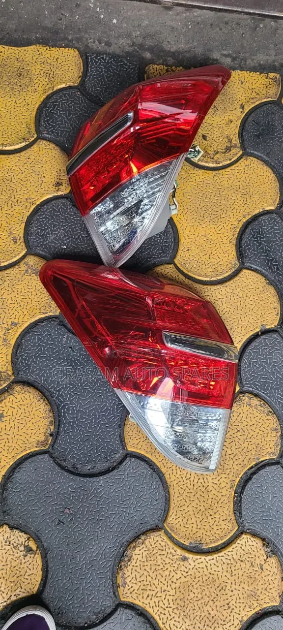 Toyota Vanguard 2010 Backlight
