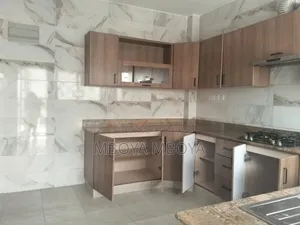 5bdrm Villa in Hurlingham for rent