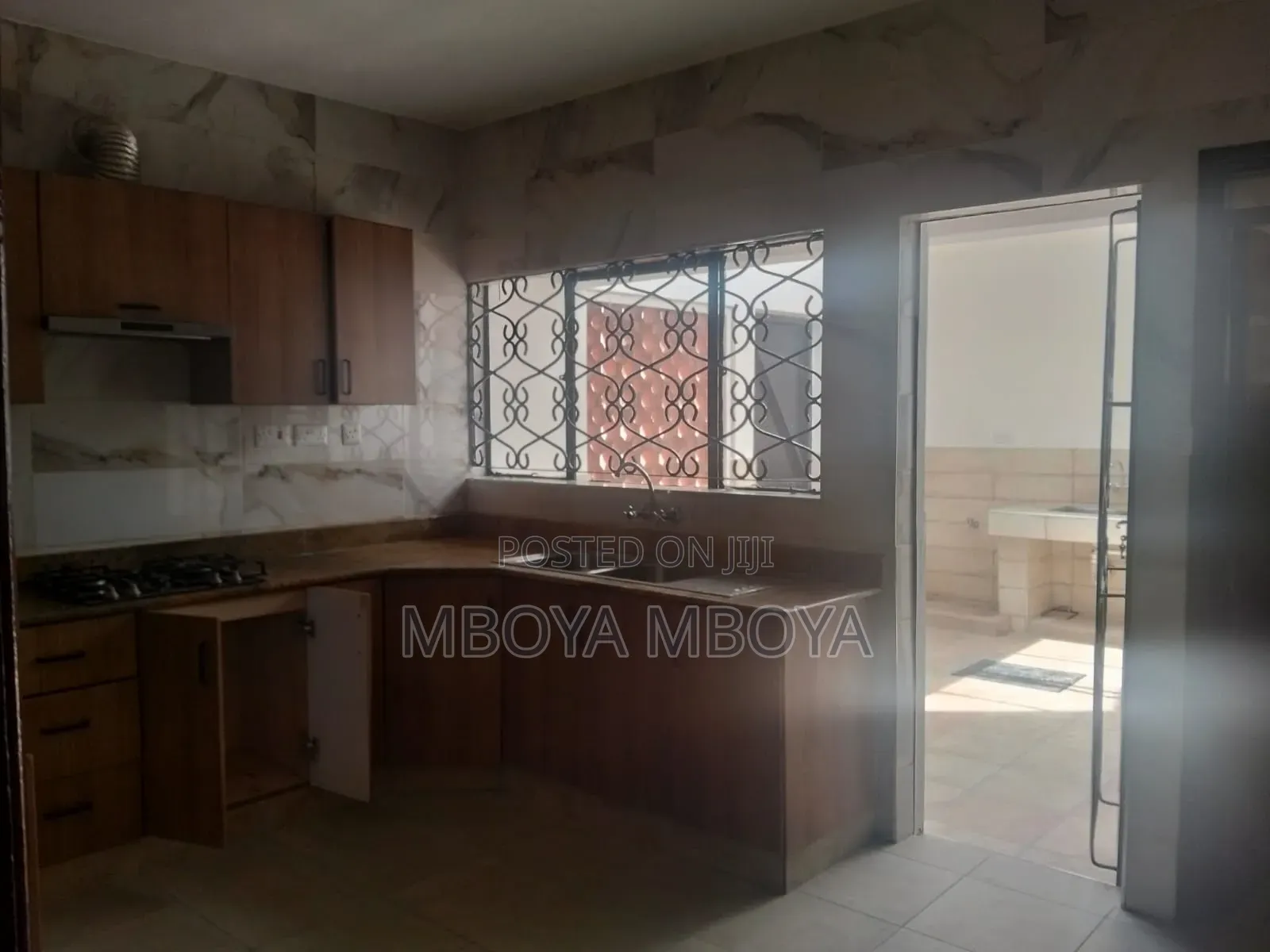 5bdrm Villa in Hurlingham for rent