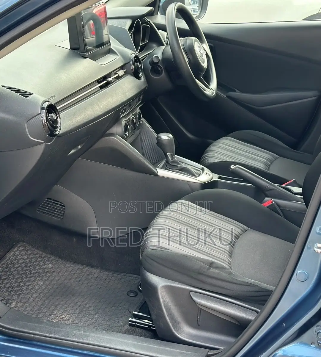 Mazda Demio 2019 Blue