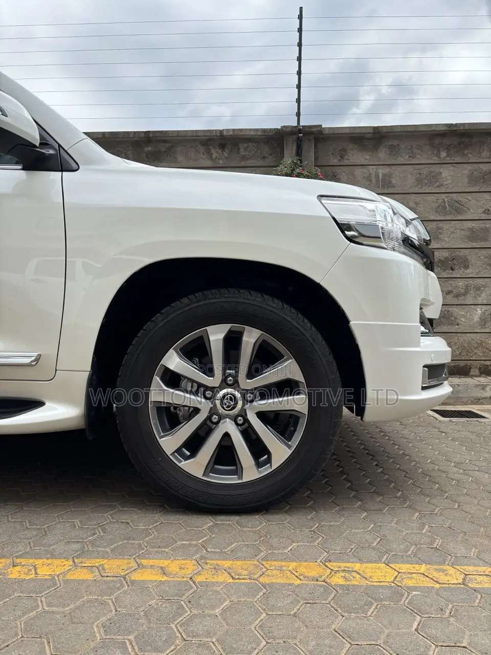 Toyota Land Cruiser 2018 Pearl