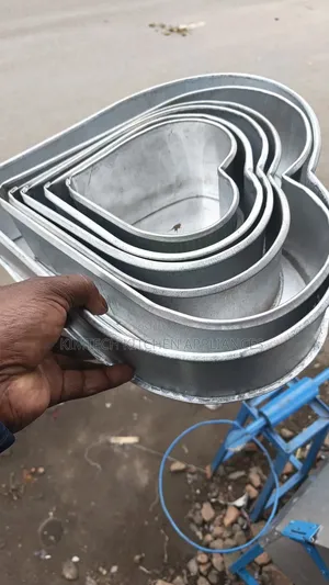 Heart Baking Tins Set