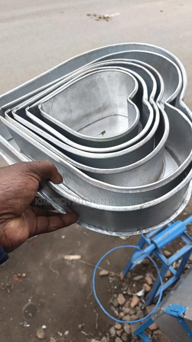 Heart Baking Tins Set - main view