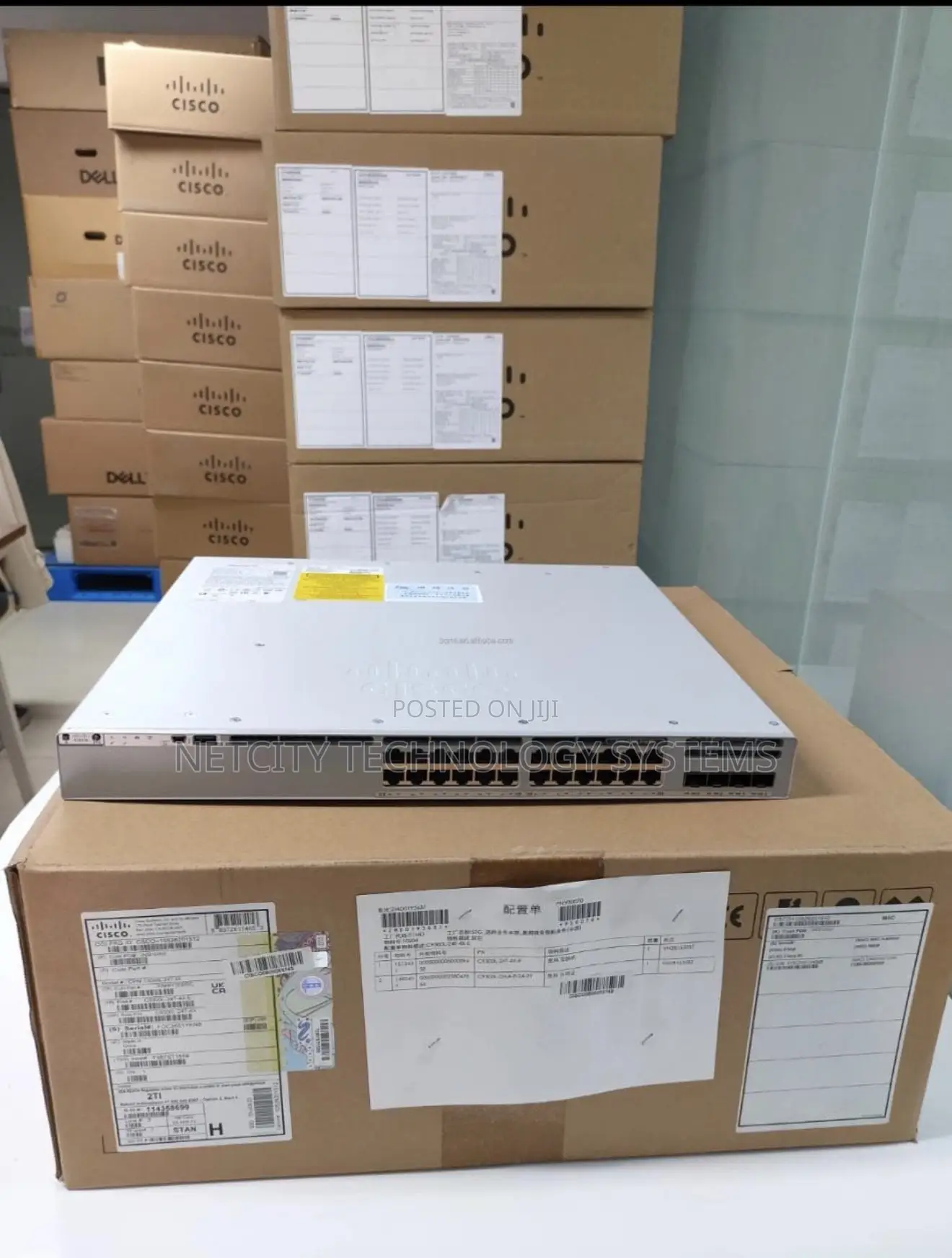 CISCO 9300l-24p-4g