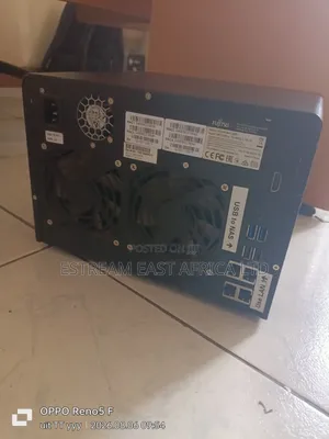 6 Bay Network Attached Storage(NAS) - Fujitsu Q905 (QNAP 653 Pro)