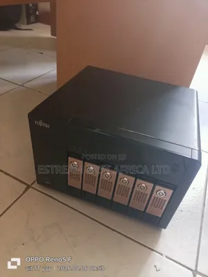6 Bay Network Attached Storage(NAS) - Fujitsu Q905 (QNAP 653 Pro)