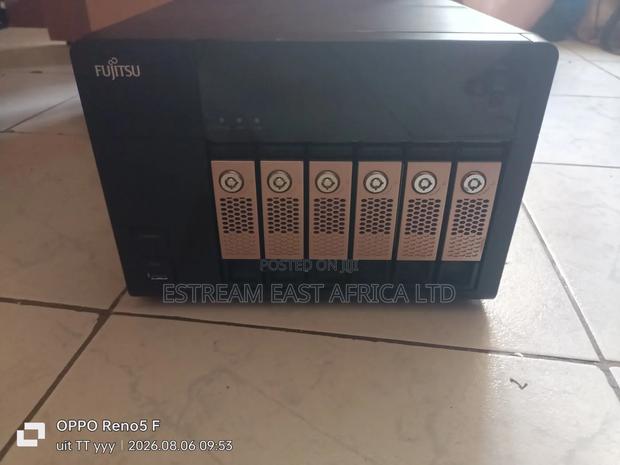 6 Bay Network Attached Storage(NAS) - Fujitsu Q905 (QNAP 653 Pro)