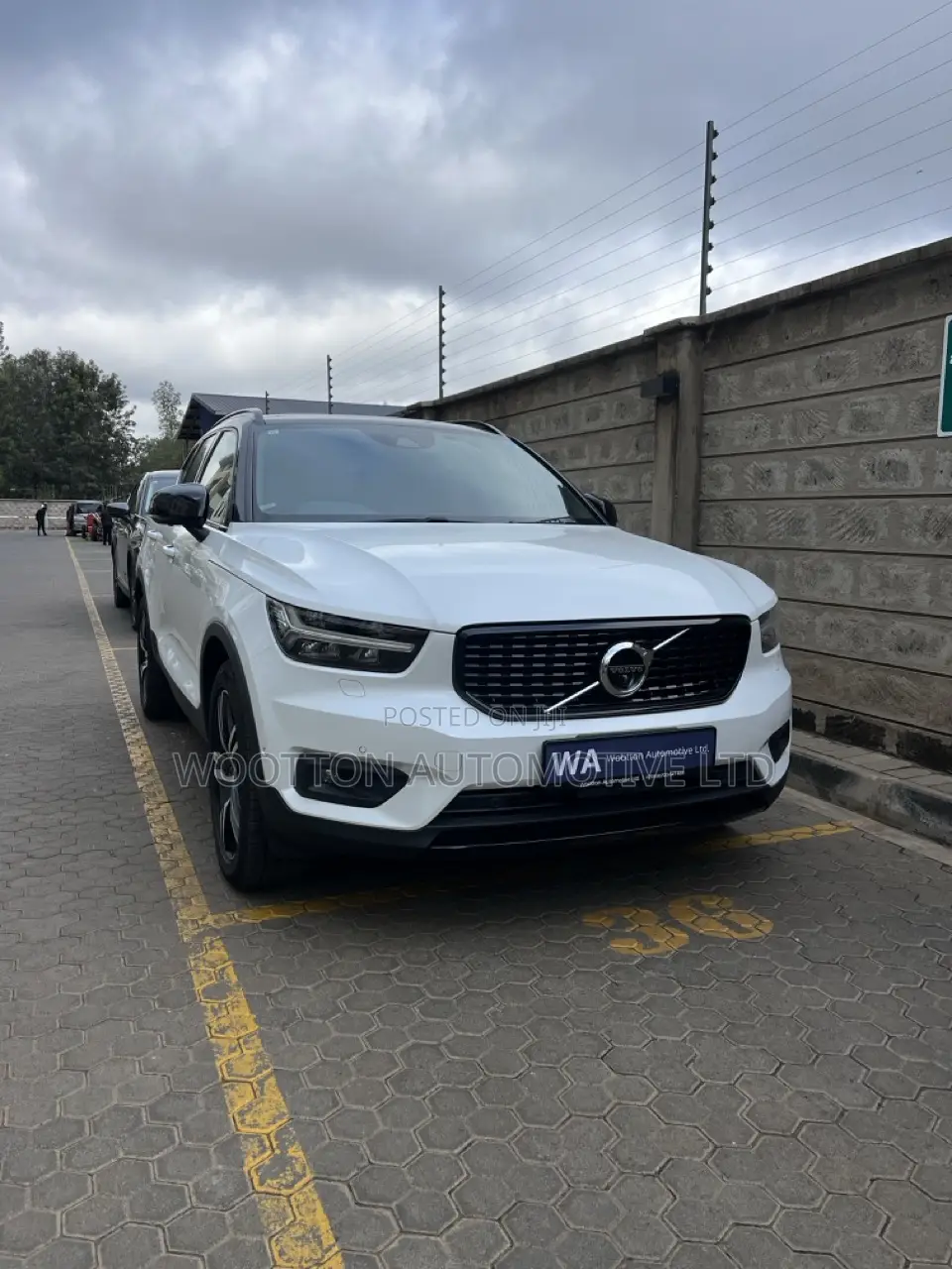 Volvo XC40 2019 White