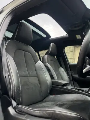 Volvo XC40 2019 White