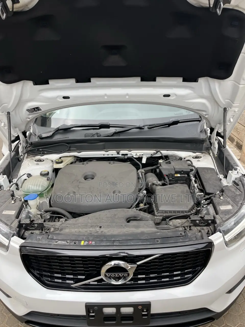 Volvo XC40 2019 White