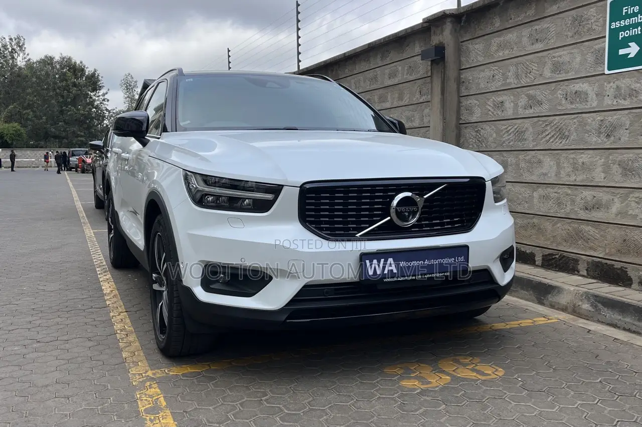 Volvo XC40 2019 White