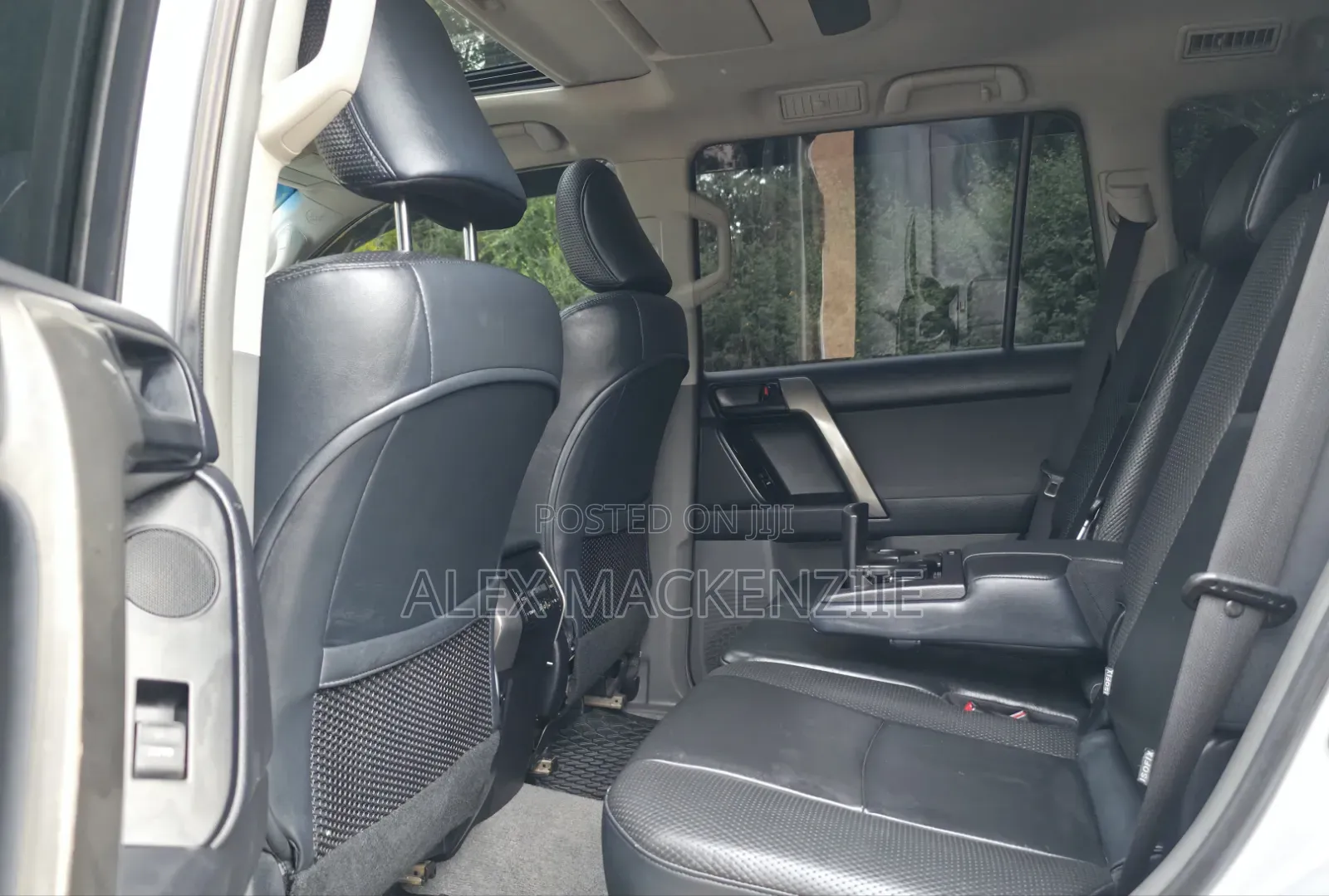 Toyota Land Cruiser Prado 2012 Silver