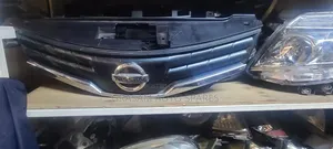 Nissan Note 2008 Grill