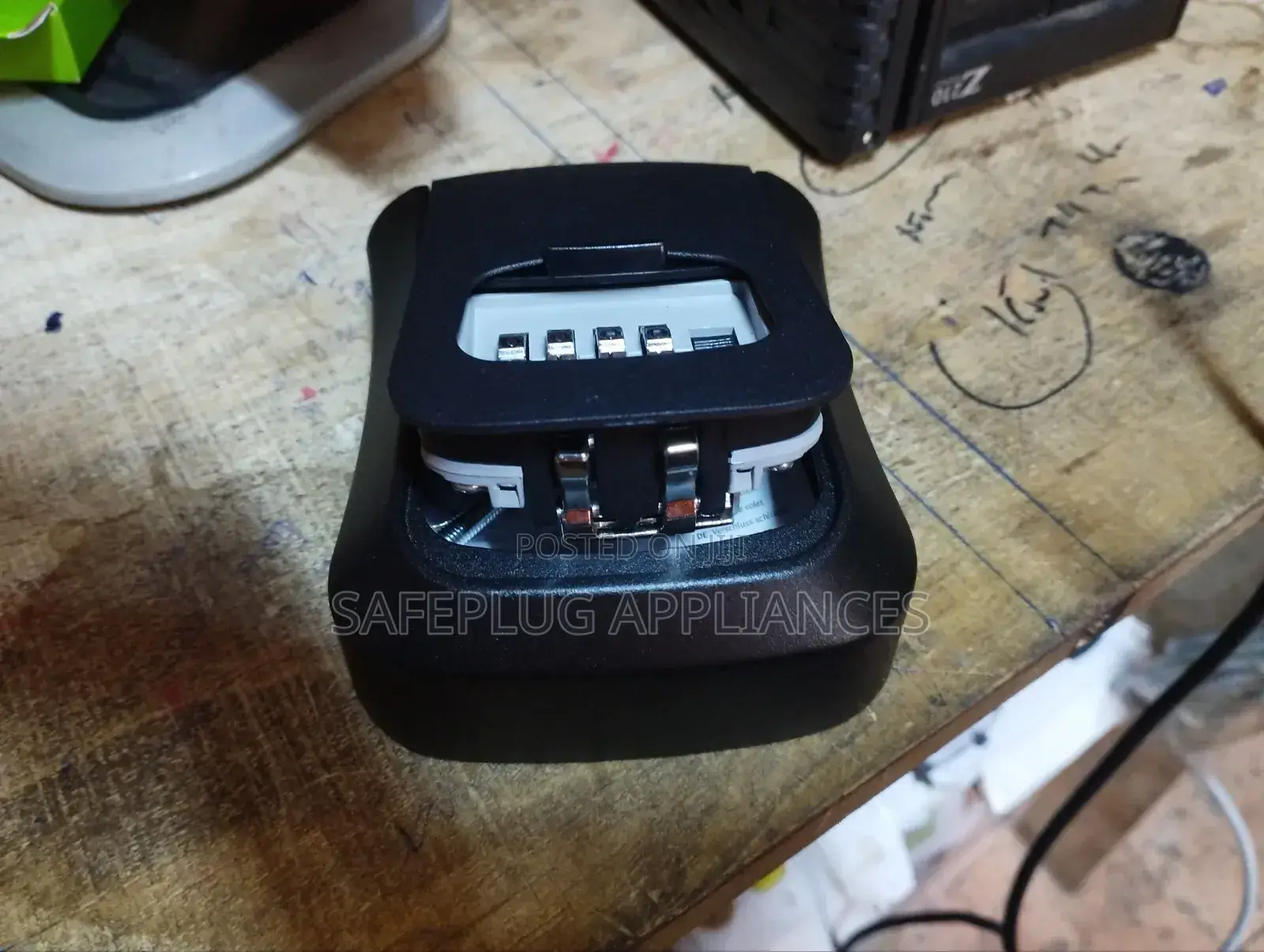 Metallic Key Lock Box