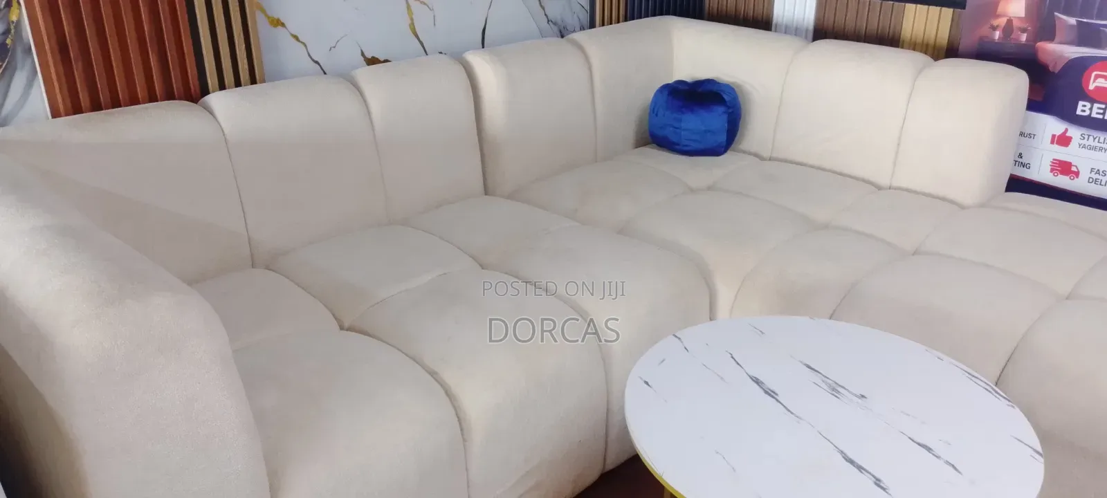 Bubble Seat With Permanent Back